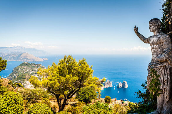 (Image)-image-Italie-Capri-statue-09-it_58889872-09032017.jpg - Photo