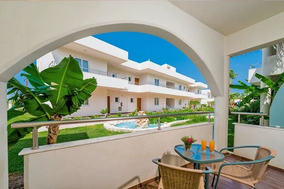 hotel-afandou-bay-suites-rhodes-ovoyages-06.jpg - Photo